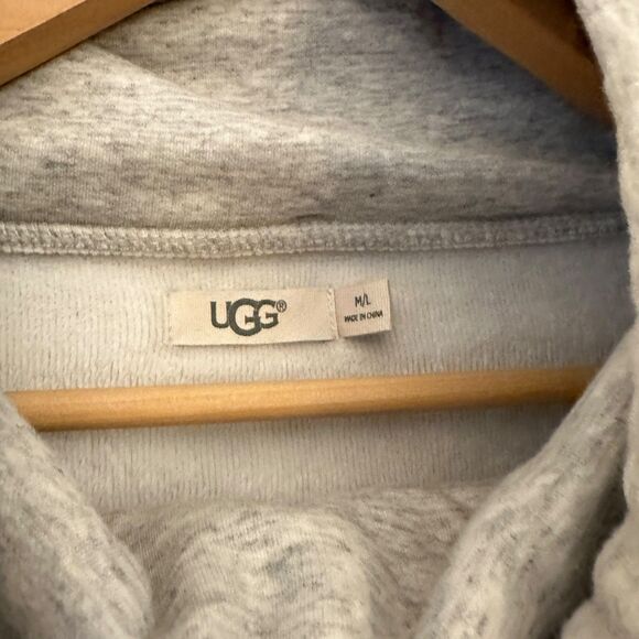UGG Light Grey Fleece Lined Cowl Neck Drawstring Sweatshirt 3/4 Sleeves Size M/L - Picture 8 of 8